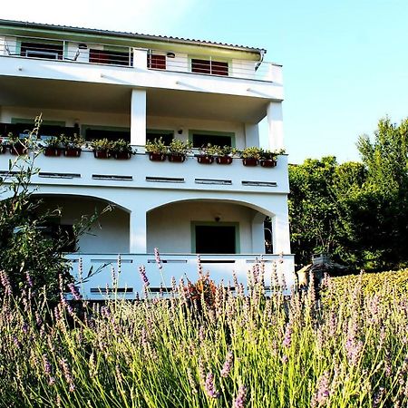 Apartments Frgacic I Baška Esterno foto
